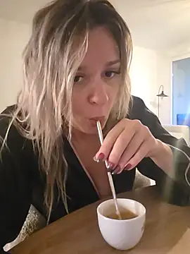 SpicyVicky webcam