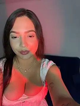 NathRossi live cam on StripChat
