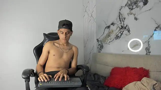 oliverSky_