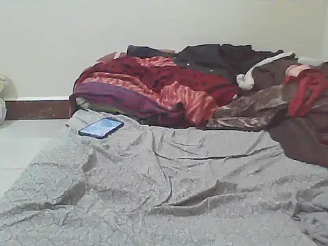 Plizzy33 webcam