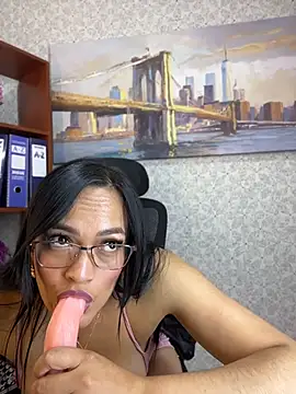 Nox_Vixen live cam on StripChat