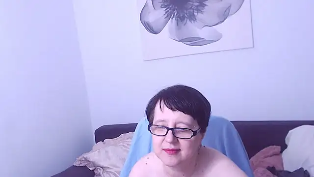ChristaRose live cam on StripChat