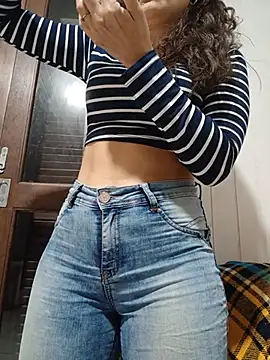 Lupita_sol live sex cam