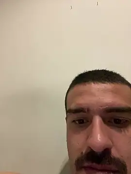 Ivis1999 on Stripchat