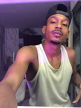 Kiing_afroditho webcam