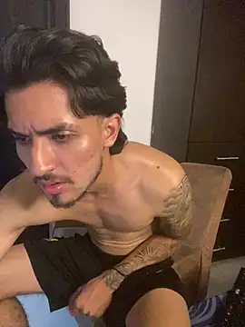 Kriss_Edwards live sex cam
