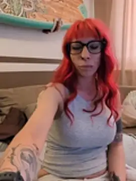 ruby_rebel (G milf) - 5 min topless