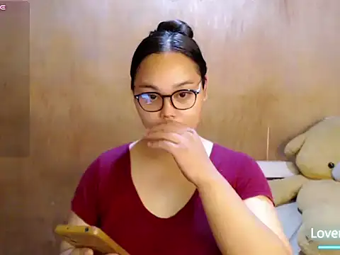 _Lylia webcam