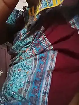 tamil_swathii live cam on StripChat
