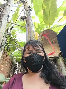 Pussy-xx live cam on StripChat