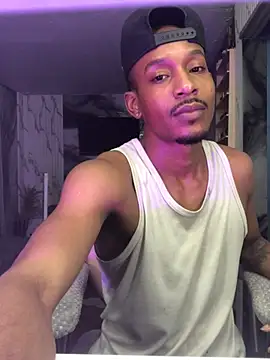 Kiing_afroditho