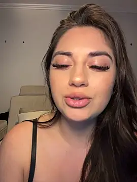 josefa_projet live cam on StripChat