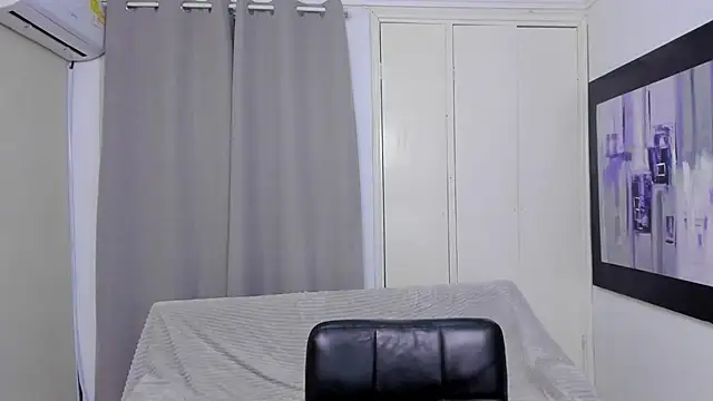 Logan_jake live cam on StripChat
