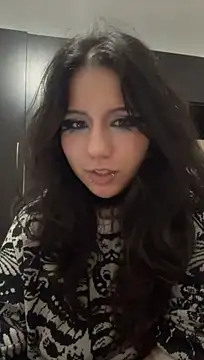 HollyPeachh