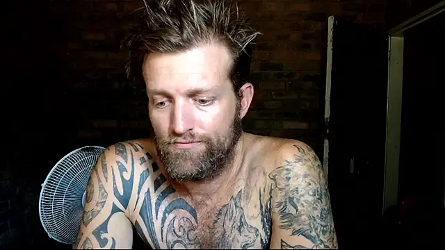 the-billy-blue live cam on StripChat