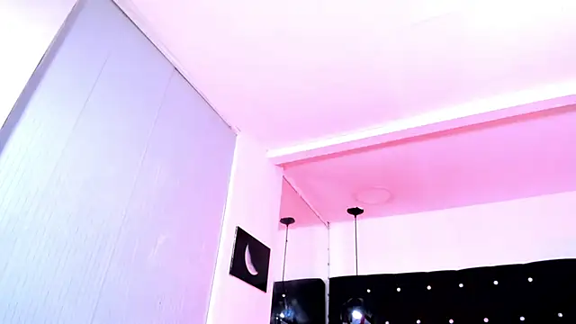 miss__yissell live cam on StripChat