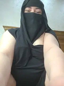 Bisan_sexy live cam on StripChat