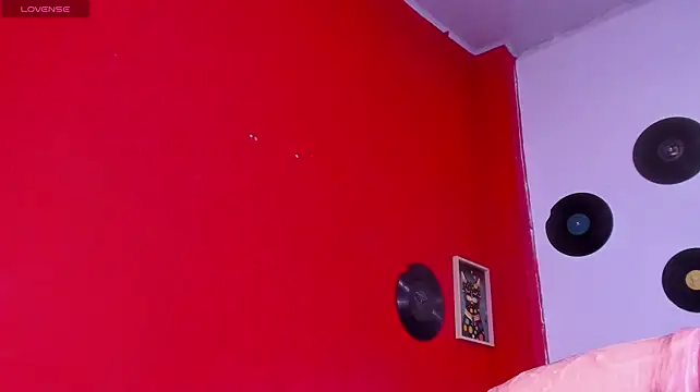 Bitch_no_mercy live sex cam