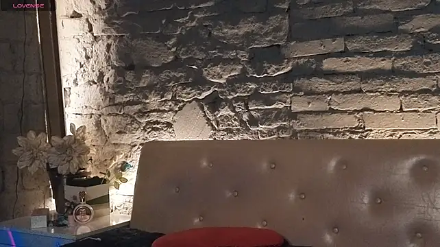 shygurl18 webcam