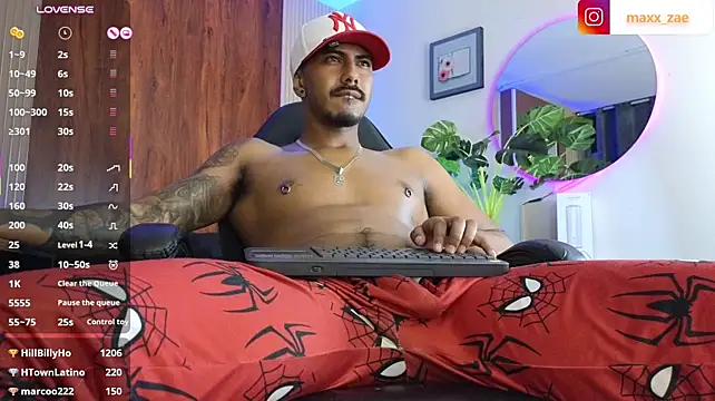 Latinmoster_boss live cam on StripChat