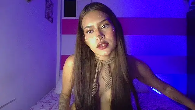FrancesBeanCobain live cam on StripChat