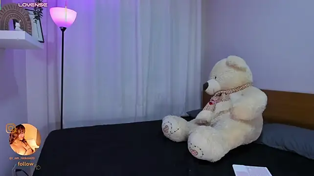 nicky_peyton10 live cam on StripChat