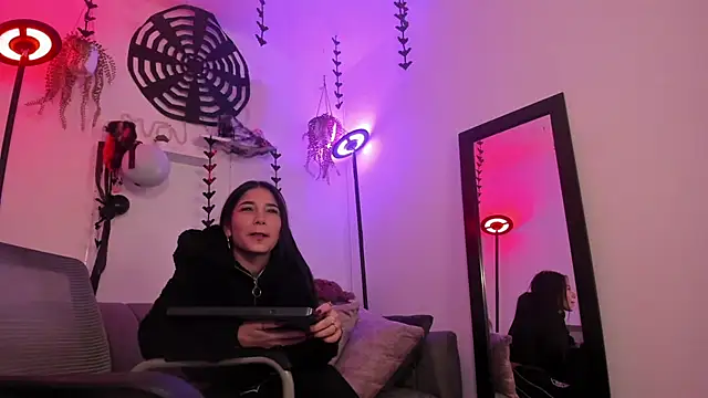 Tianacollins live cam on StripChat