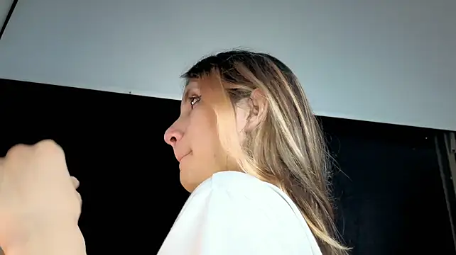 feniix__ (M twink) - fuck my ass with tw fingers