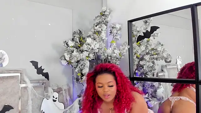 Maaracooper live cam on StripChat