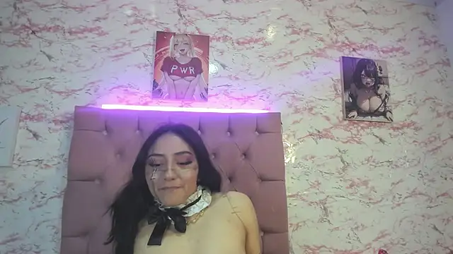 Nezukoks live cam on StripChat