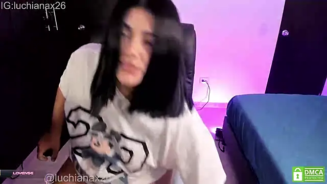 lucy2606 webcam