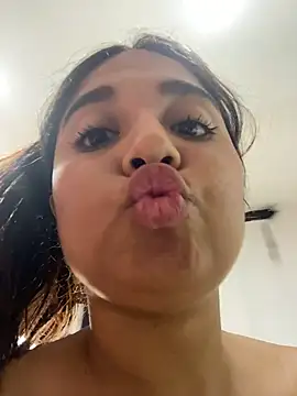 Barbie_scarlett