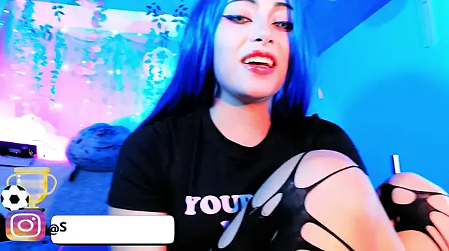 seraphine23 live sex cam