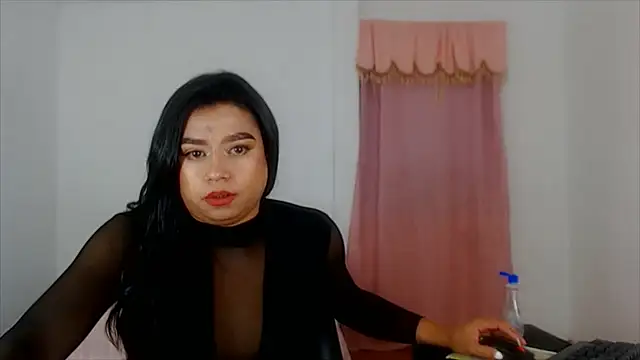 katrinawillff live cam on StripChat