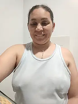 MirandaSoto live cam on StripChat