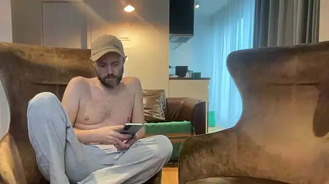 beef_sandwiches live cam on StripChat