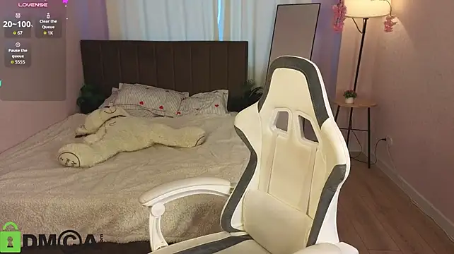 EvaHamilton webcam