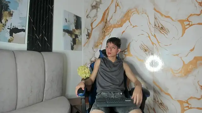 LITTLE_BABY2026 live cam on StripChat