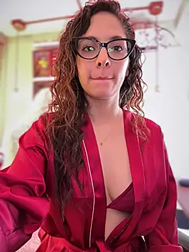 Zoe_Bae live cam on StripChat