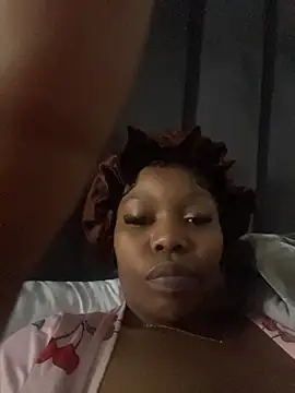 Pussypumperr live cam on StripChat