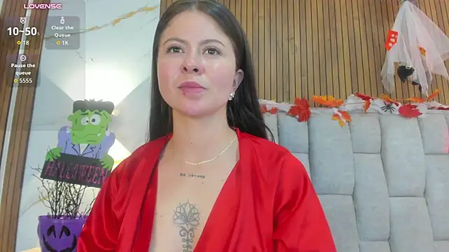 SckarletBloom live cam on StripChat