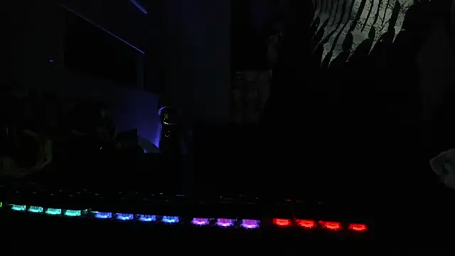 dominatofstupid (M young) - party clouds and snow