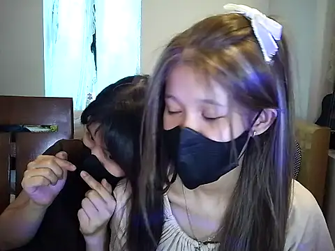 maomi_1yi live cam preview on Stripchat