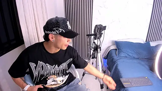 jhoanleandro (M young) - #bbc #big-balls #big-cocks #bisexuals #brunettes #cam2cam #cock-rating #colombian #dirty-talk #erotic-dance #flexing #foot-fetish #handjob #handy #hd #humiliation #jerk-off-instruction #latin #massage #masturbation #middle-priced-privates #muscular #mustache #office #oil-show #orgasm #outdoor #pov #precum #recordable-privates #recordable-publics #selfsucking #sex-toys #sexting #shaven #shower #smoking #spanish-speaking #spanking #striptease #student #trimmed #uncut #young