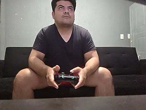 gerlop90 (Ask my age) - Masturbating and I will run. And take ou