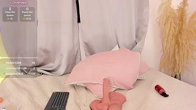 Mia_dolls18