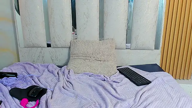 Nicky_Nicoole