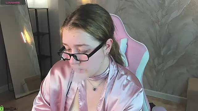 Lollybunnyy