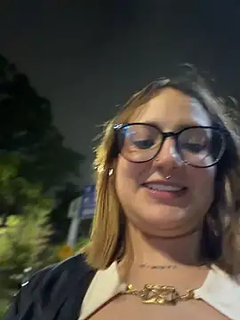 Megan_lu2