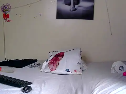 CocoTease33 webcam